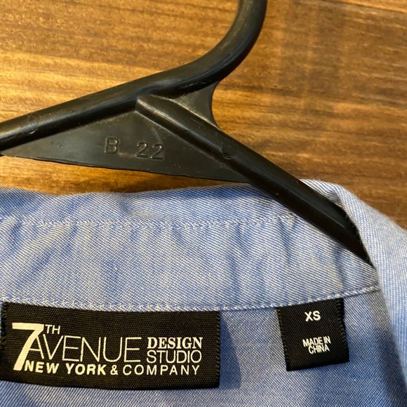 Chambray top - Picture 4 of 5